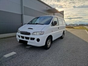 Hyundai H1 2.5 CRDi - 1