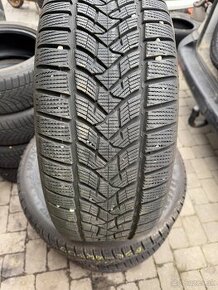 235/55R17 Dunlop