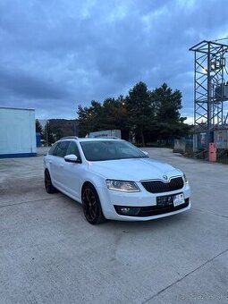 Škoda Octavia 3 Combi 1.6 TDI 77kw DSG Sportline,R18,Xenon