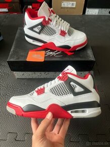 Nike Jordan 4 Fire Red