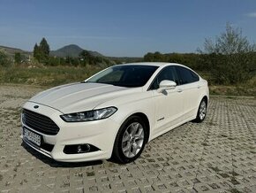 Ford Mondeo 2.0 Hybrid (benzín+elektro) Titanium odpočet DPH