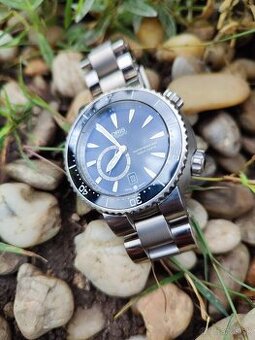 Oris aquis titanium 1000 m 47mm