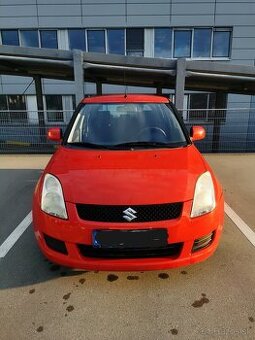 Suzuki Swift 1.3 benzín, manuál