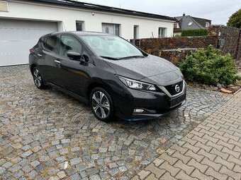 Nissan Leaf 62 kWh, 160 kW, r. 2020/4 Dojazd 385 km