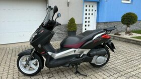 Yamaha Xmax 250i - 1