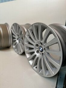 5x120 r19 Original BMW styling 235