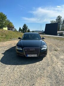 Predam audi a8Long