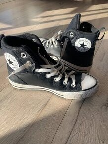 zateplené converse topánky