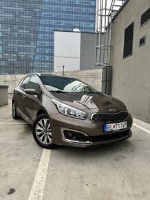 KIA Cee’d Sporty Wagon Combi 100kw AT/7