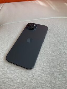 Predám IPhone 15, 128GB super stave