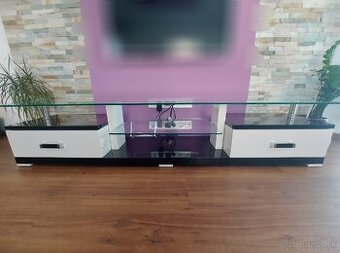 Dizajnovy stolik pod TV dlzka 200cm