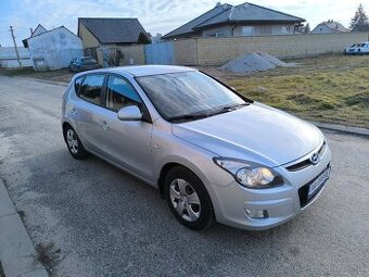 Hyundai i30 2009 1,4 80kw