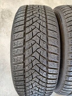 Predam 4ks zimne 215/55 R17 98V DUNLOP WINTER SPORT 5