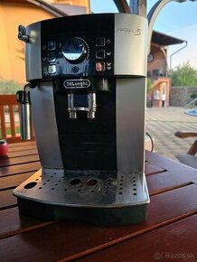 Delonghi kavovar - 1