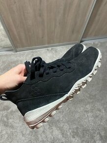 Vivobarefoot NOVUS MID