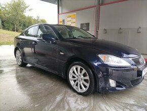 Lexus IS 220d