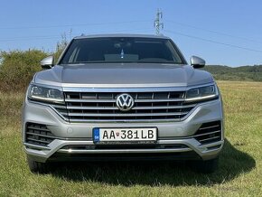 Volkswagen Touareg 3,0 TDi - DPH