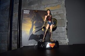 Zberatelska figurka Wonder Woman 1:10