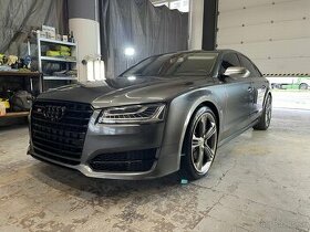 Audi S8 4.0 Tfsi + Plna nádrž novému majitelovi