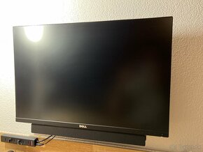 Predam Dell U2415 1920x1200 + soundbar + vesa drziak