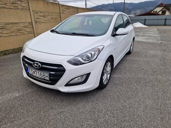 Hyundai i30 1.6crdi