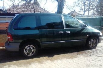 Chrysler  Voyager GS 2,5