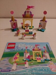 LEGO Disney Princess 41144 Podkovka v kráľovských stajniach - 1