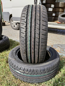 Letné pneu 215/55 R17 ---  LASSA - 1