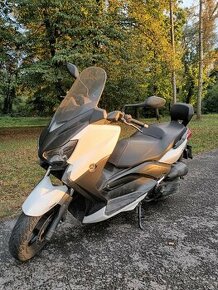 Yamaha Xmax 125