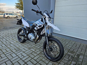 Yamaha WR 125