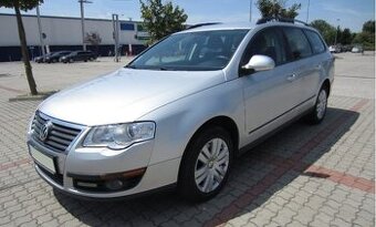 Rozpredam Volkswagen Passat B6 1,9tdi 77kw farba strieborna.