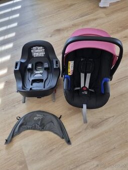 ISOFIX Britax Römer Baby Safe  i-size vajíčko + základ