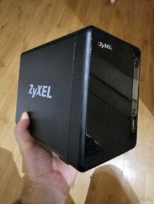 Zyxel NAS326