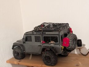 Traxxas Defender trx4