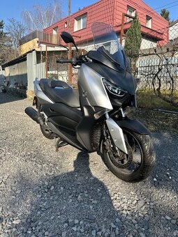 Yamaha X max 125