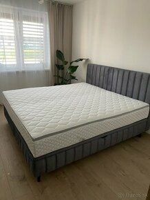 Boxspring čalúnená posteľ 180x200