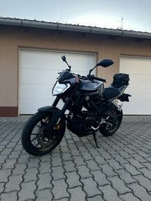 Yamaha mt 125 - 1