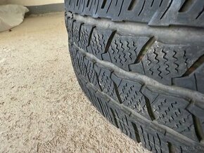 225/65  R16C 112 Continental - 1