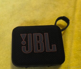 Predám bluetooth reproduktor JBL GO4