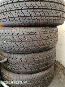 215/70 R15 C