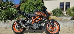 KTM DUKE 125