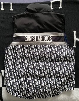 Christian Dior vesta