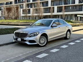 Mercedes-Benz C400 4Matic Exclusive sedan 245kW