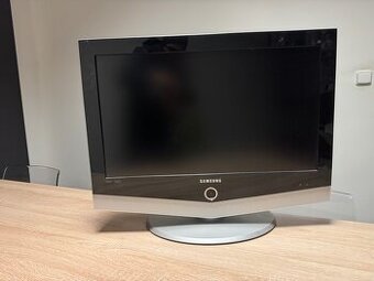 LCD TV Samsung - 26" - 1