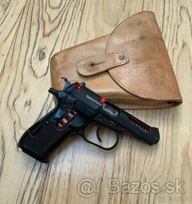 školský rez CZ82 vz82 vz.82 9mm Makarov znehodnocen