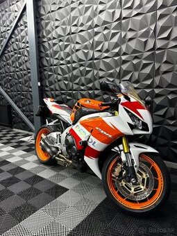 HONDA CBR 1000 RR  SC59 2013 - 1