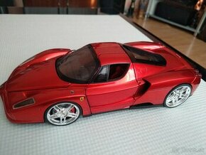 Predám  Enzo Ferrari 1:18