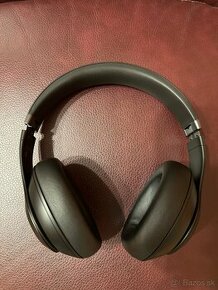 Beats Studio Pro Black