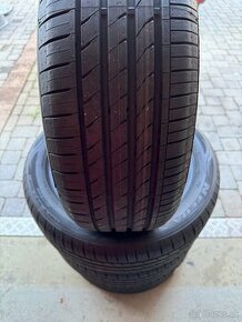 205/50R17 Nexen