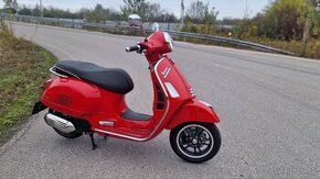 Vespa Gts Super 125